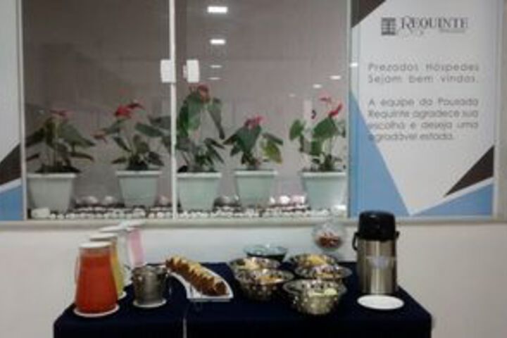 Breakfast/Coffee Service 3 of 22