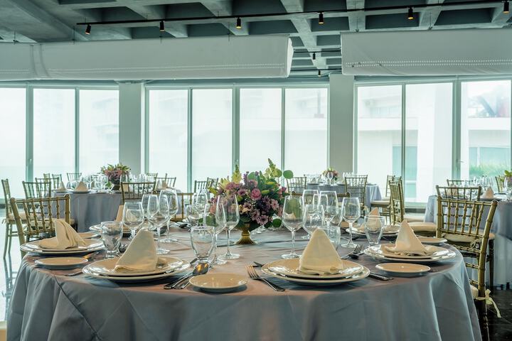 Ballroom/Hall 121 of 165