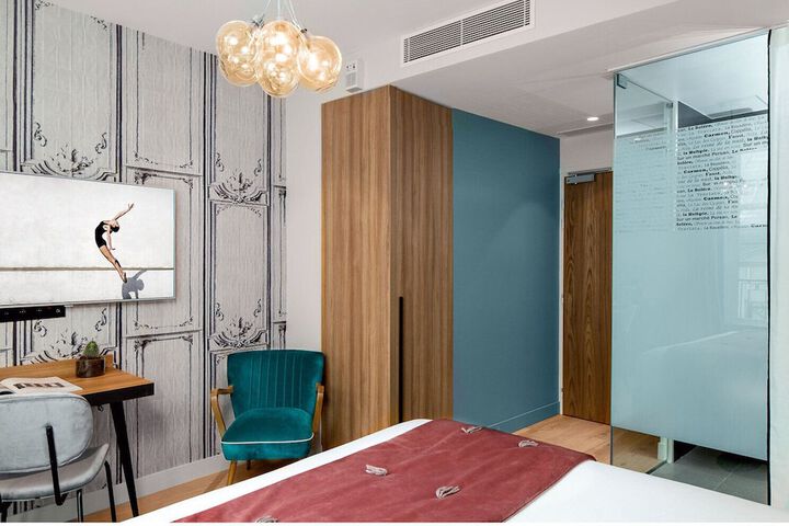 Room 25 of 67