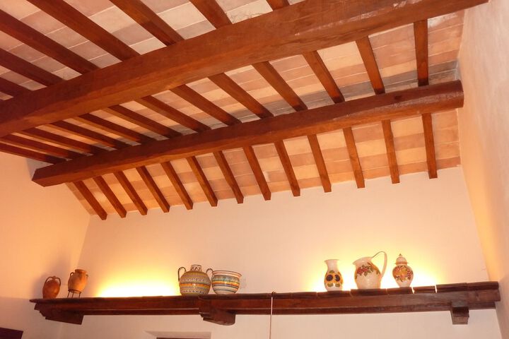 Room 26 of 124