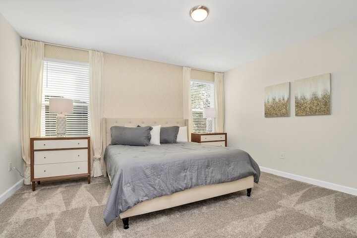 Room 3 of 52