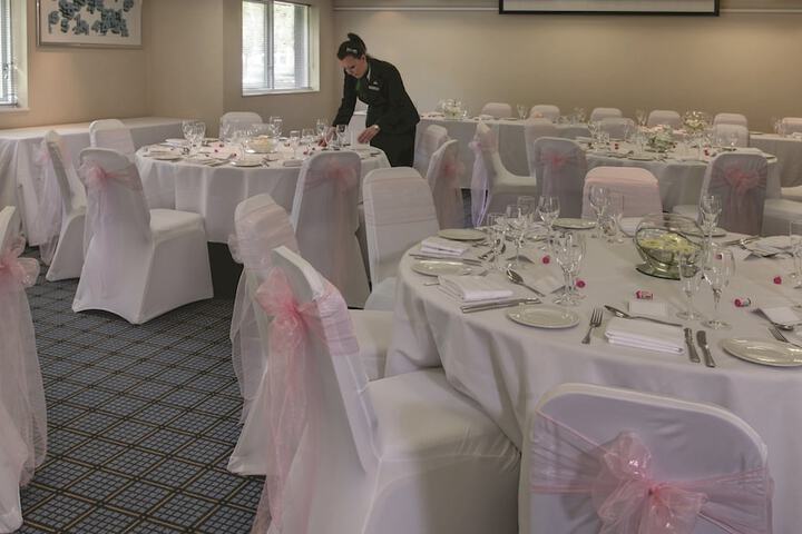 Ballroom/Hall 123 of 190