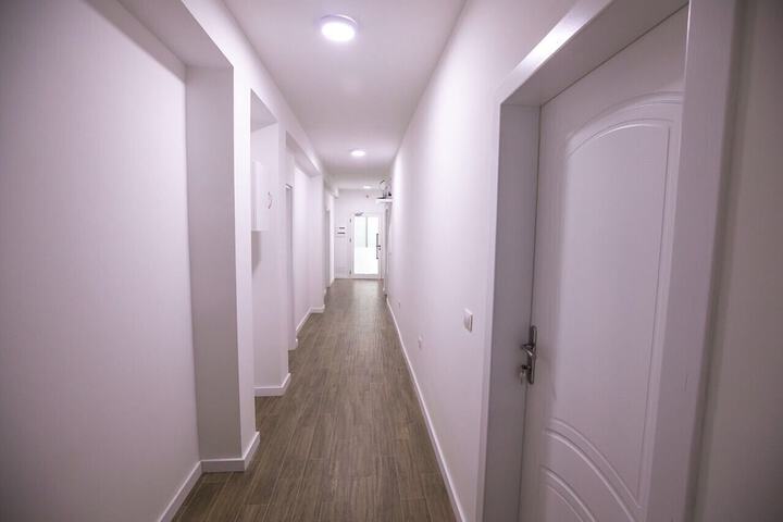 Room 49 of 58