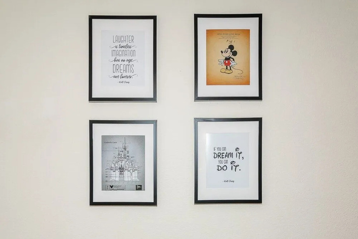 Room 12 of 28