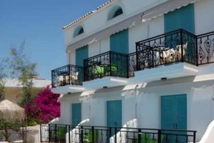 Hotel Alexandra