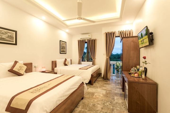 Room 4 of 45