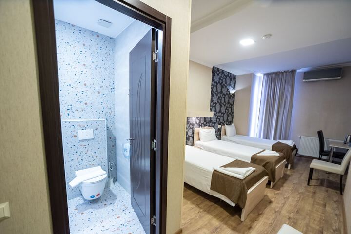 Room 29 of 134