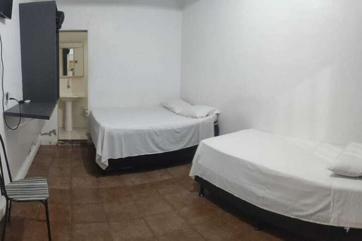 Room 35 of 44