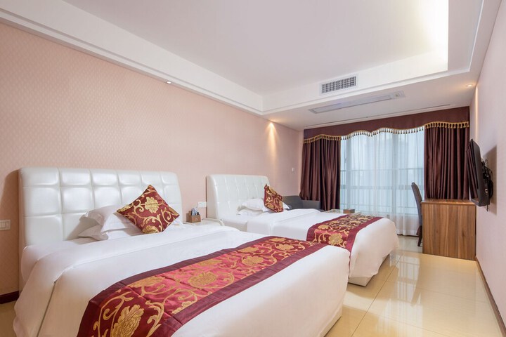 Room 48 of 70