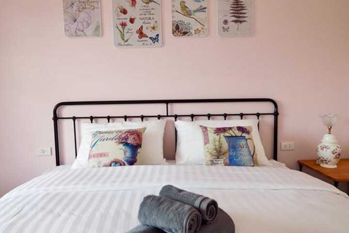 Room 8 of 53