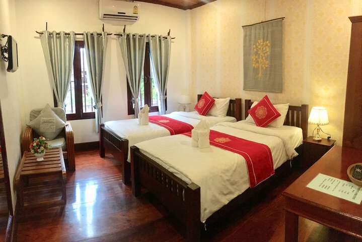 Room 5 of 42