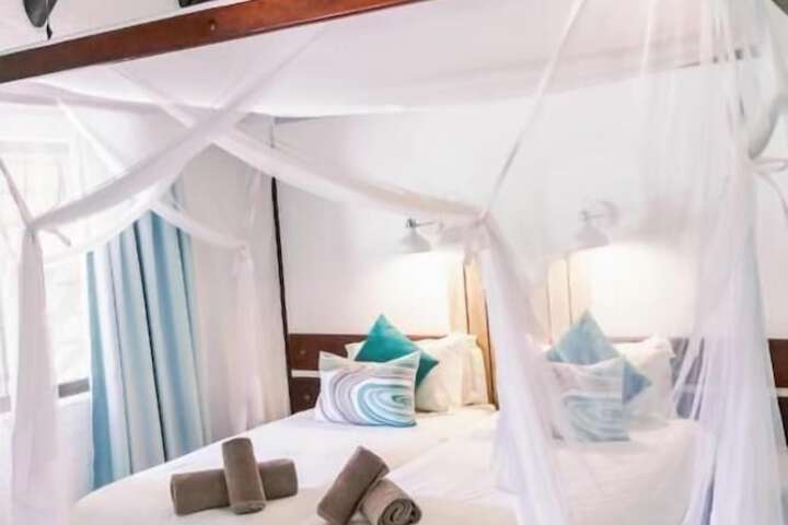 Room 7 of 25