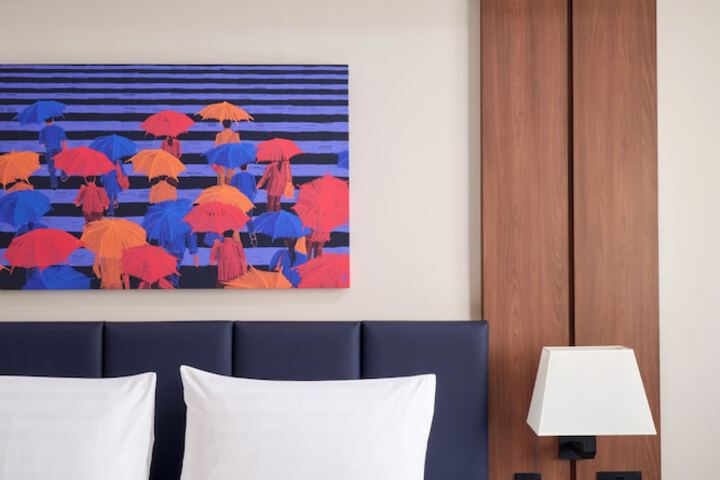 Room 22 of 37
