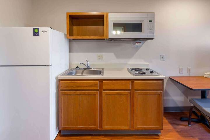 Studio with Double Bed (1 of 16)