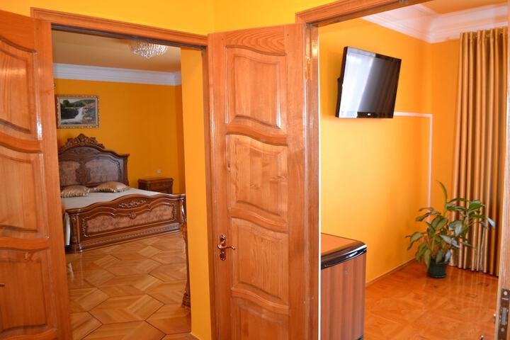 Room 14 of 29