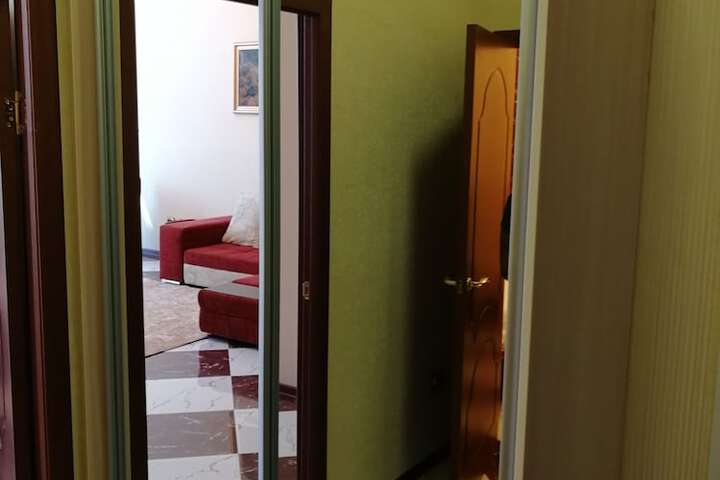 Room 24 of 68