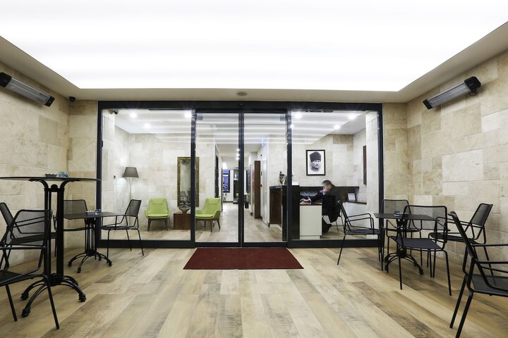 Hotel 44 of 51