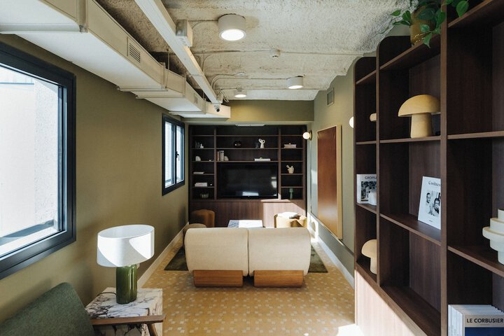 Room 31 of 58