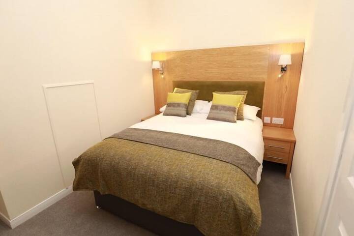 Room 7 of 22