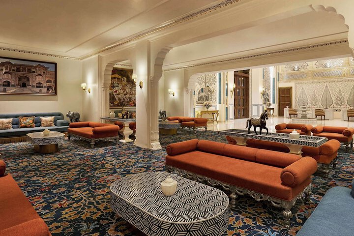 Hotel Interior 4 of 110