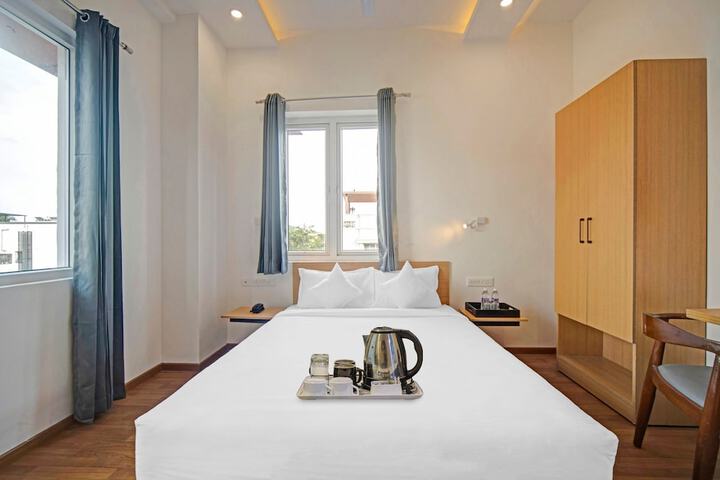 Room 6 of 24