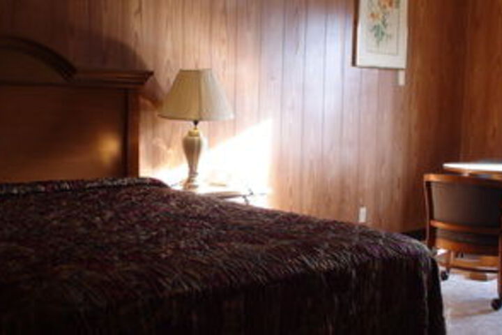 Room 13 of 50