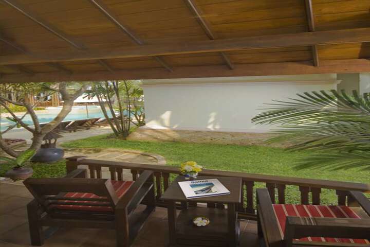 Room 4 of 42
