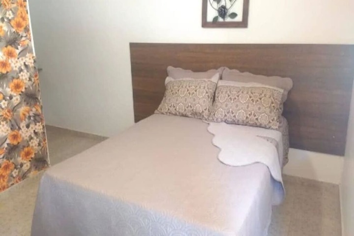 Room 3 of 40