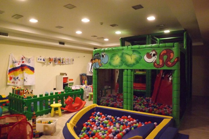 Childrens Activities 72 of 79