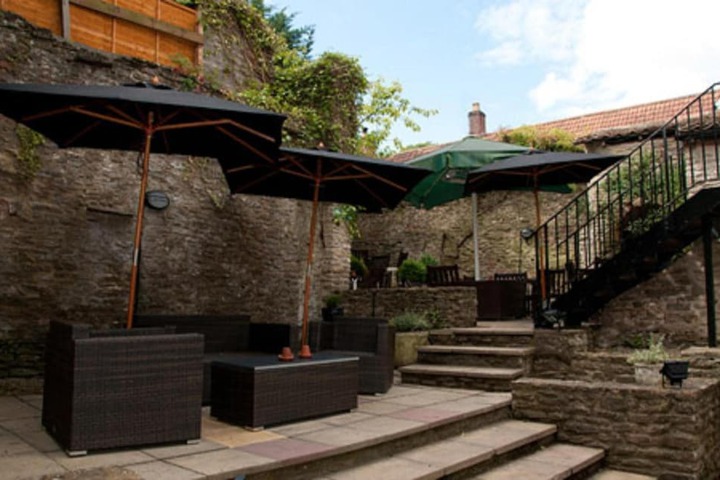 Terrace/Patio 24 of 27