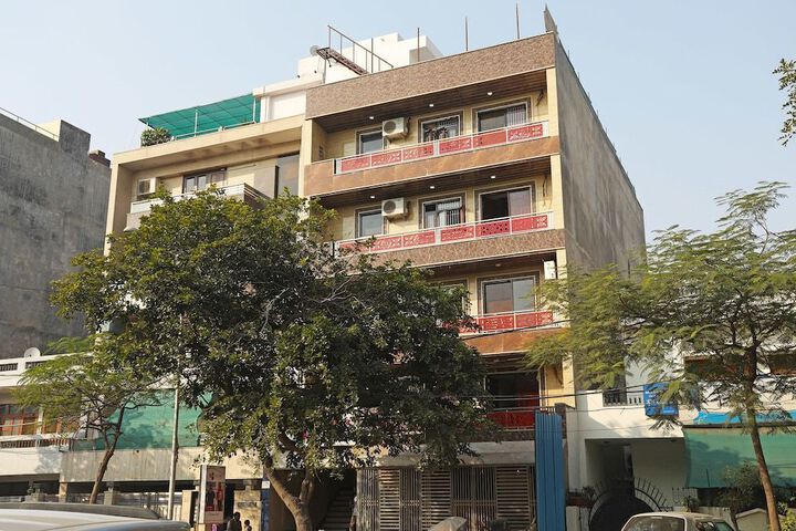 OYO 10559 PITAMPURA