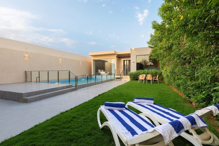 Terrace/Patio 6 of 12