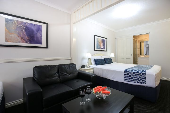 Room 16 of 47
