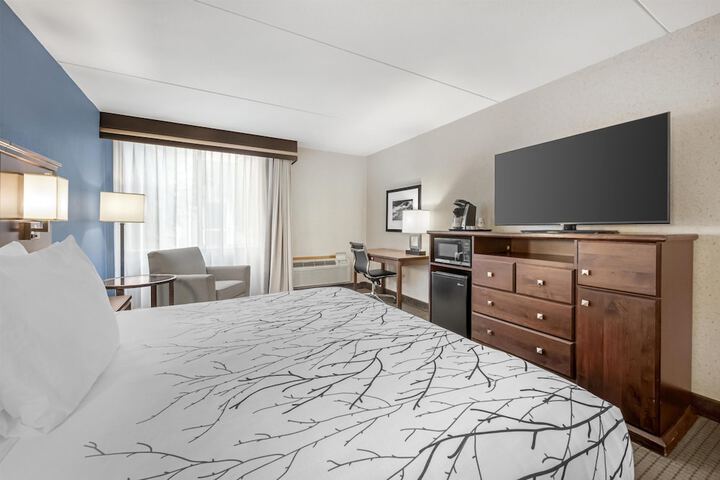 Room 44 of 92