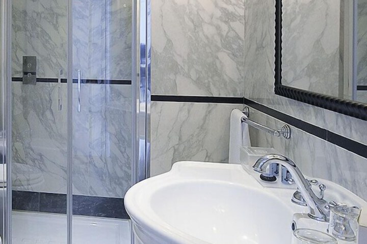 Bath Interior