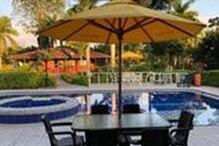 Sundeck 58 of 59