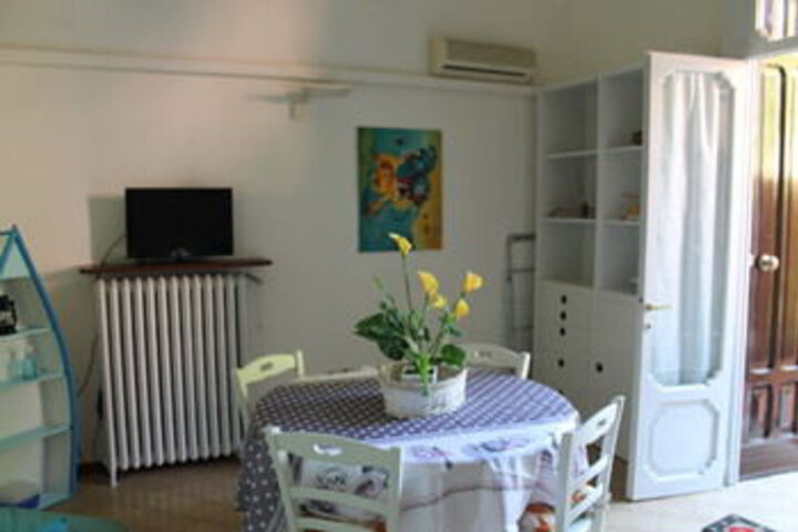 Room 425 of 499
