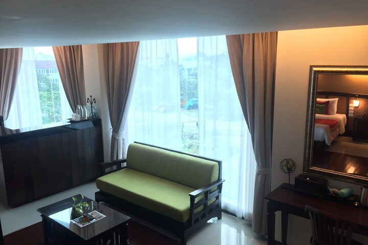 Room 35 of 115
