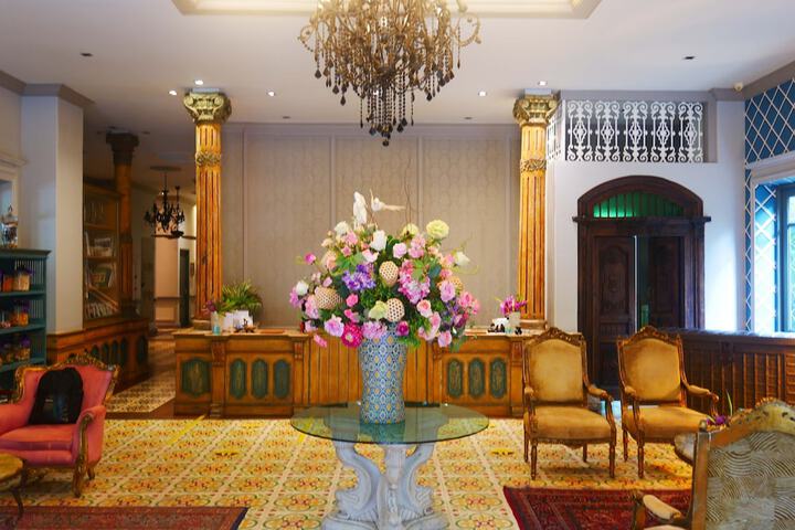 Guest Lobby