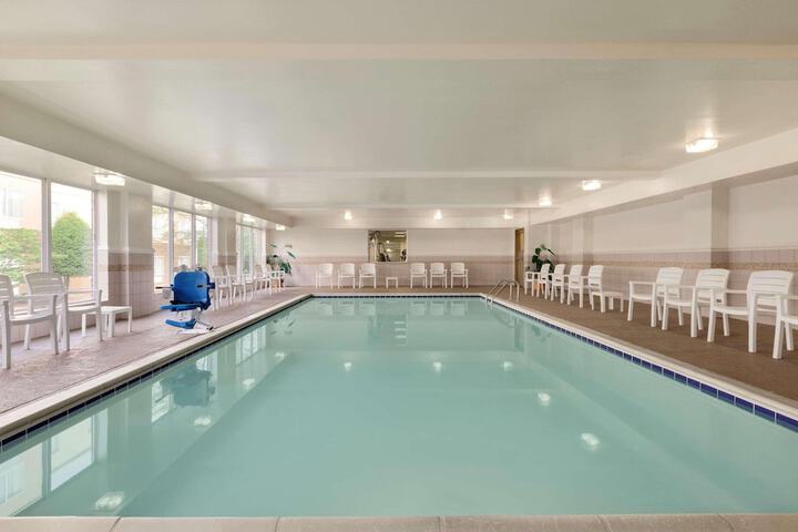 Pool 8 of 13
