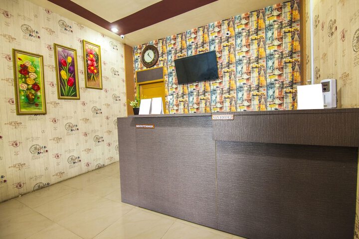 Hotel Interior 3 of 32