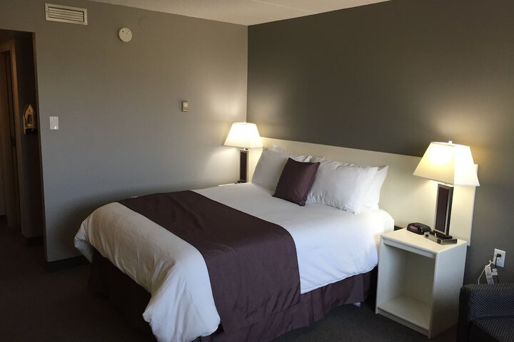 Room 14 of 85
