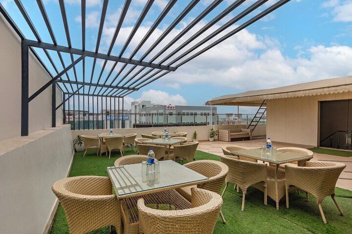 Terrace/Patio 53 of 54