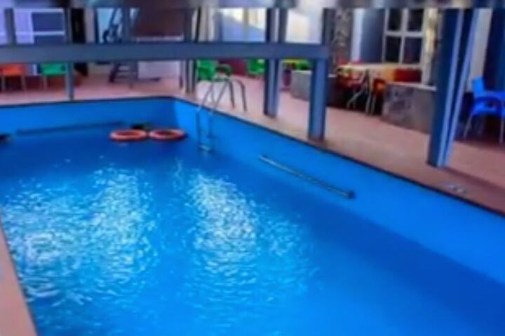 Pool 2 of 5