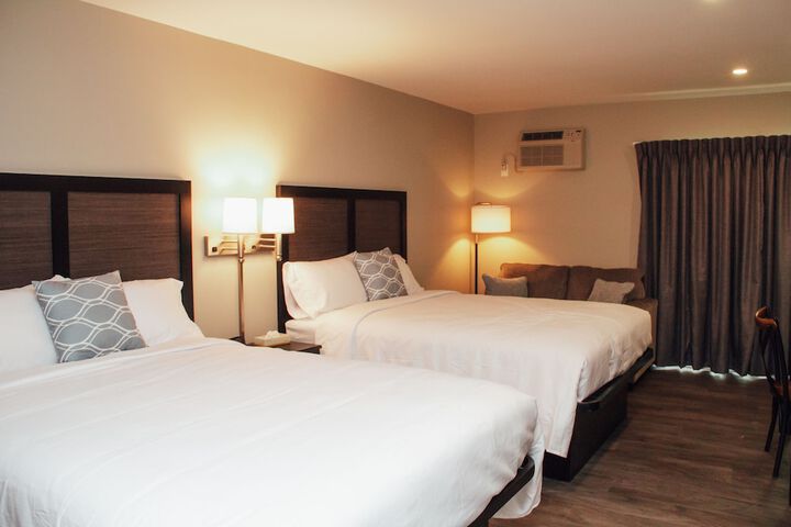Room 21 of 141