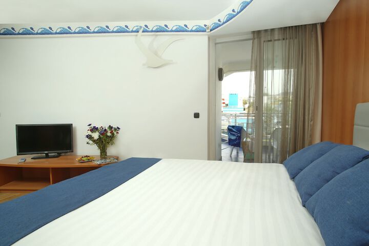 Room 30 of 123