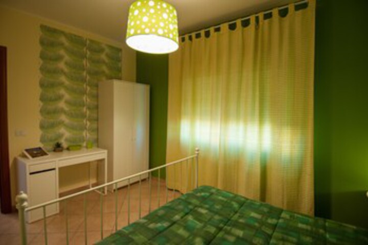 Room 18 of 29