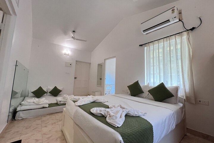 Room 14 of 53