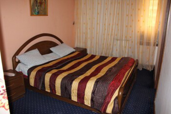 Room 16 of 61
