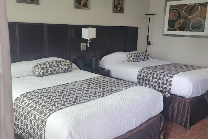 Room 6 of 45